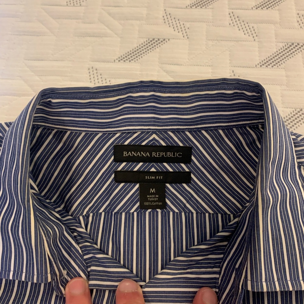 Banana Republic Men's Navy and White Striped Shirt